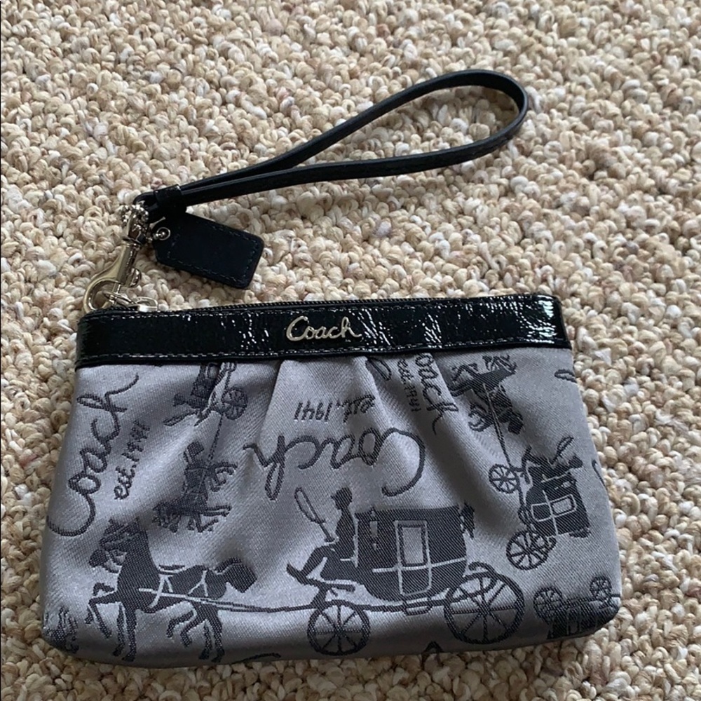 Like new coach wristlet